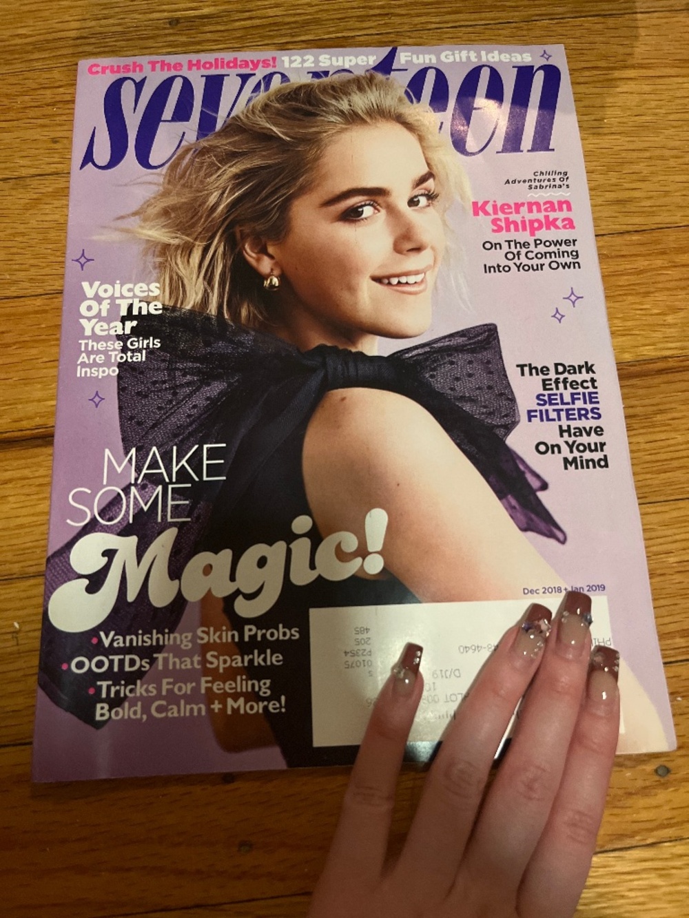 seventeen kiernan shipka magazine